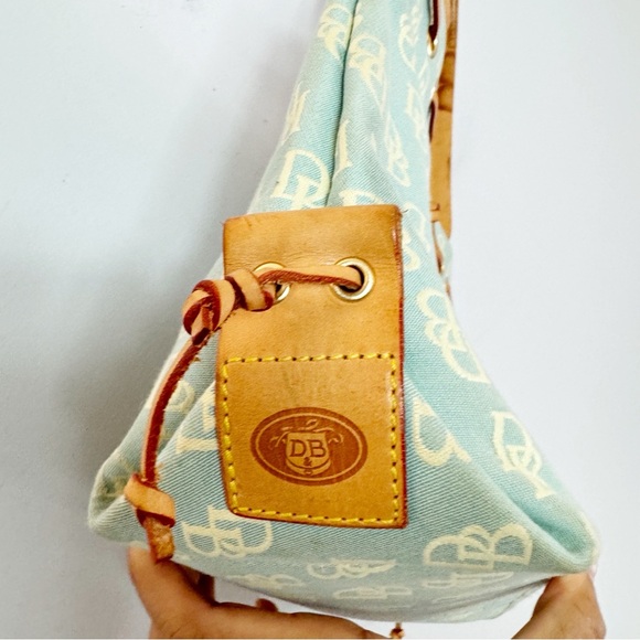 Dooney & Bourke Vintage Blue Cream Signature Fabric Shoulder Bag Canvas Leather - Picture 6 of 16